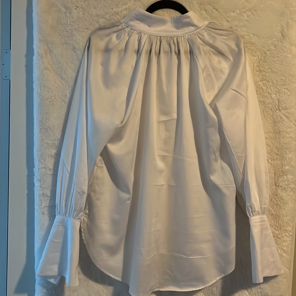 H&M Oversized White Blouse - Picture 2 of 3
